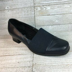 Ros Hommerson Womens Navy Leather Loafer 7 M